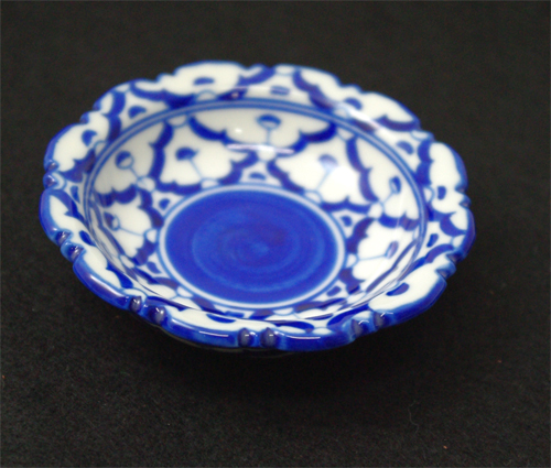 ブルー/ホワイト　花形　丸皿　極小