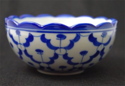 画像3: ブルー/ホワイト　花形　丸小鉢