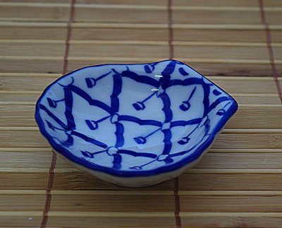 画像1: ブルー/ホワイト　貝殻形皿　極小
