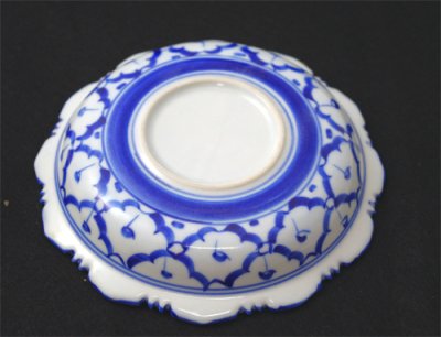画像1: ブルー/ホワイト　花形　深丸皿　15cm